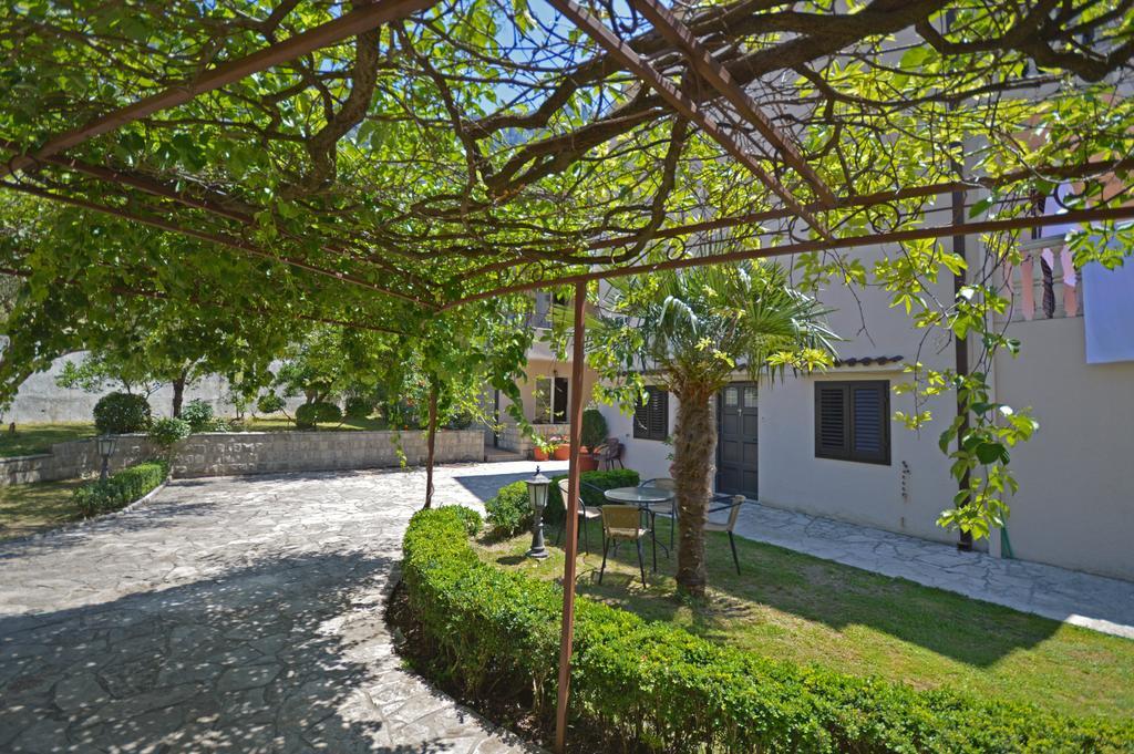 Apartmani Kovacevic Котор Екстериор снимка